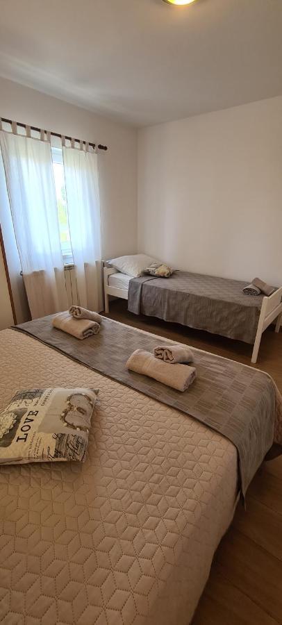 Ferienwohnung Romeo Sukošan Exterior foto