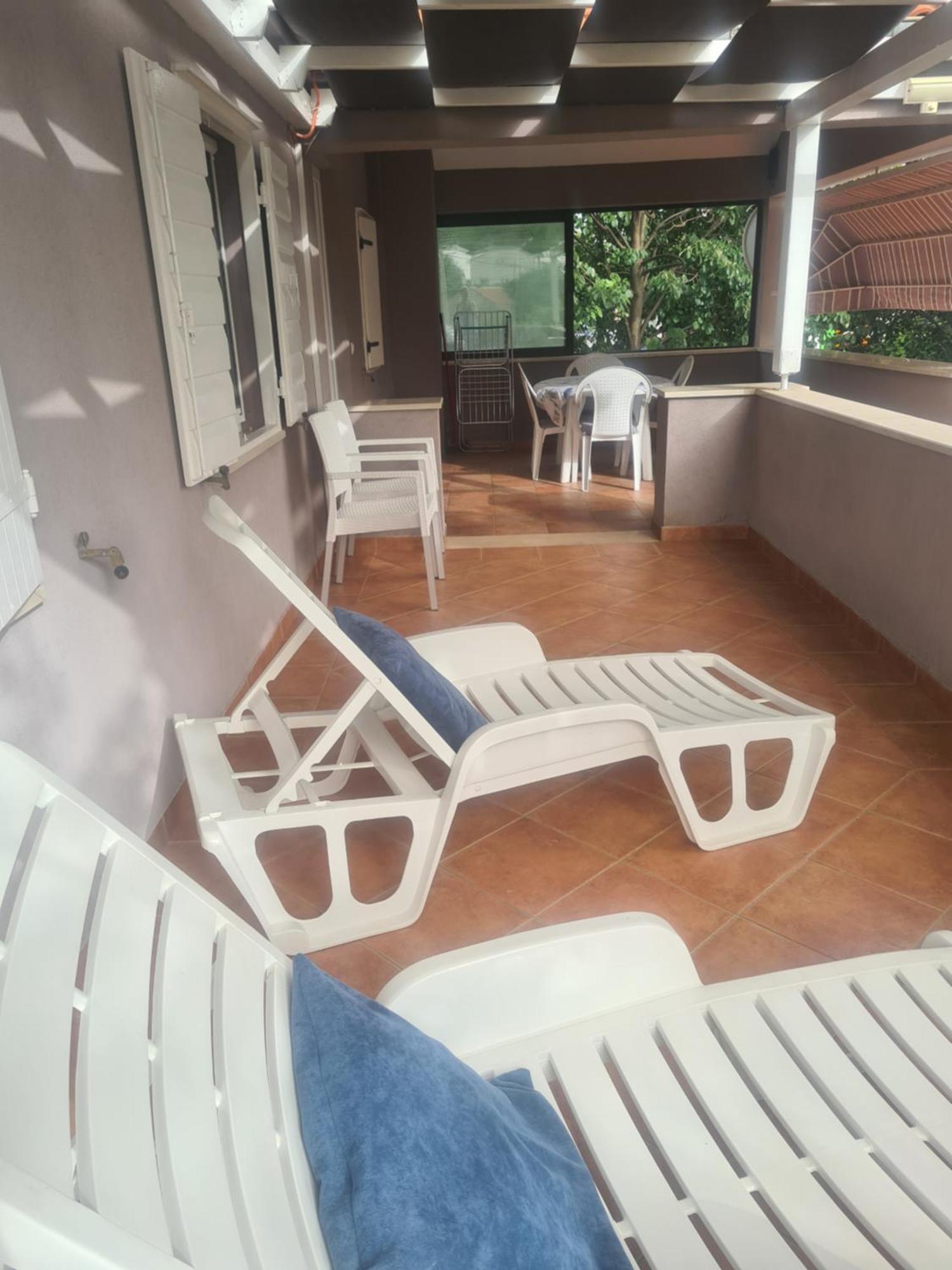 Ferienwohnung Romeo Sukošan Exterior foto